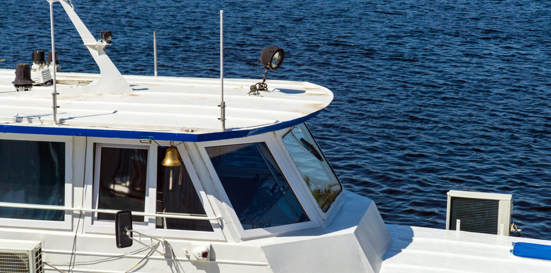 Elements of the white ship view of the captain's cabin and the sea or ocean. Photo for tourist design